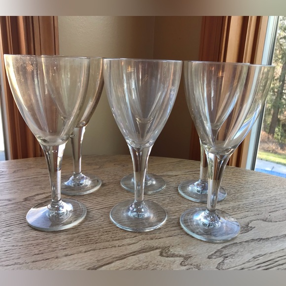 Williams Sonoma Other - WmSonoma Acrylic Wine Glasses